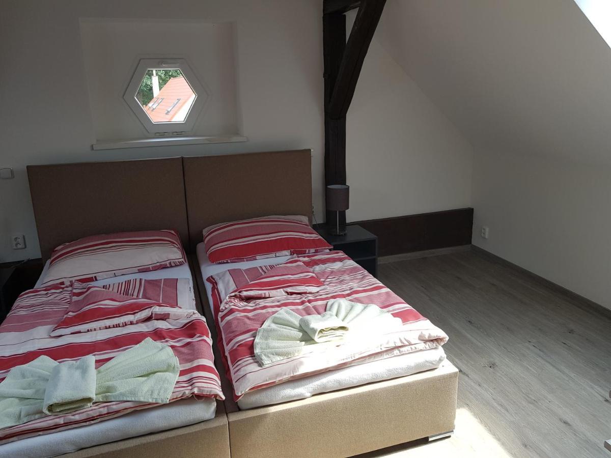 Apartmany Pod Klasterem Kladruby  Eksteriør bilde